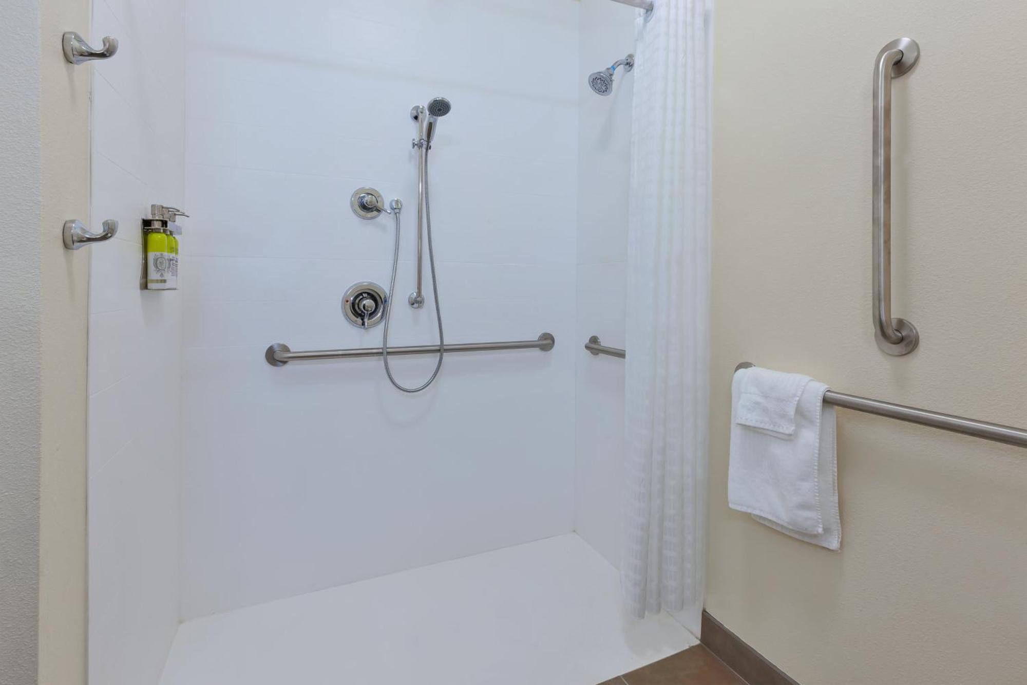 Candlewood Suites Louisville - Ne Downtown Area By Ihg Eksteriør bilde