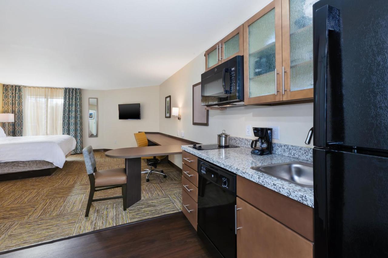 Candlewood Suites Louisville - Ne Downtown Area By Ihg Eksteriør bilde
