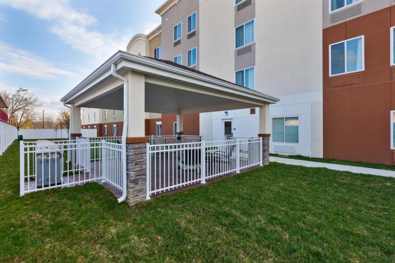 Candlewood Suites Louisville - Ne Downtown Area By Ihg Eksteriør bilde